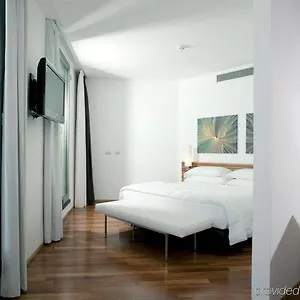 https://sea-art-hotel.hotelitalianriviera.com